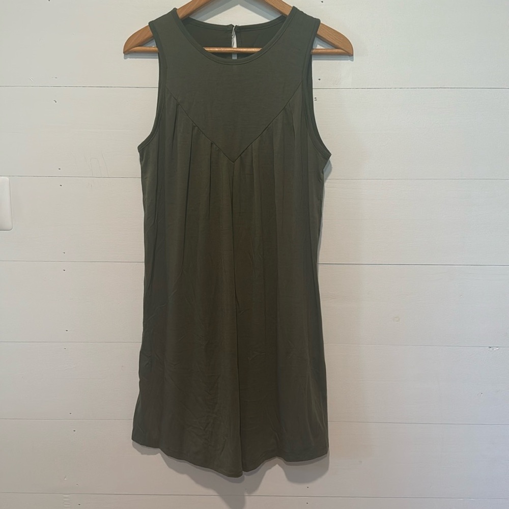 NWT Yoeasy Olive Green Dress Size Large